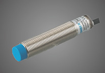 圆柱形电容式接近开关